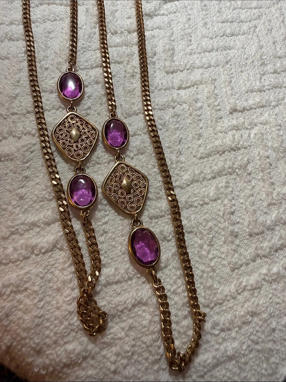 Sarah Coventry Gold-Tone Necklace with Purple Oval Rhinestones